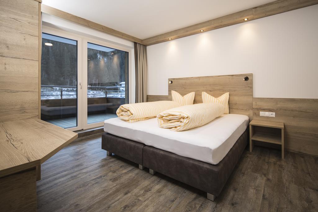 Alps Tux Apartment Exterior photo