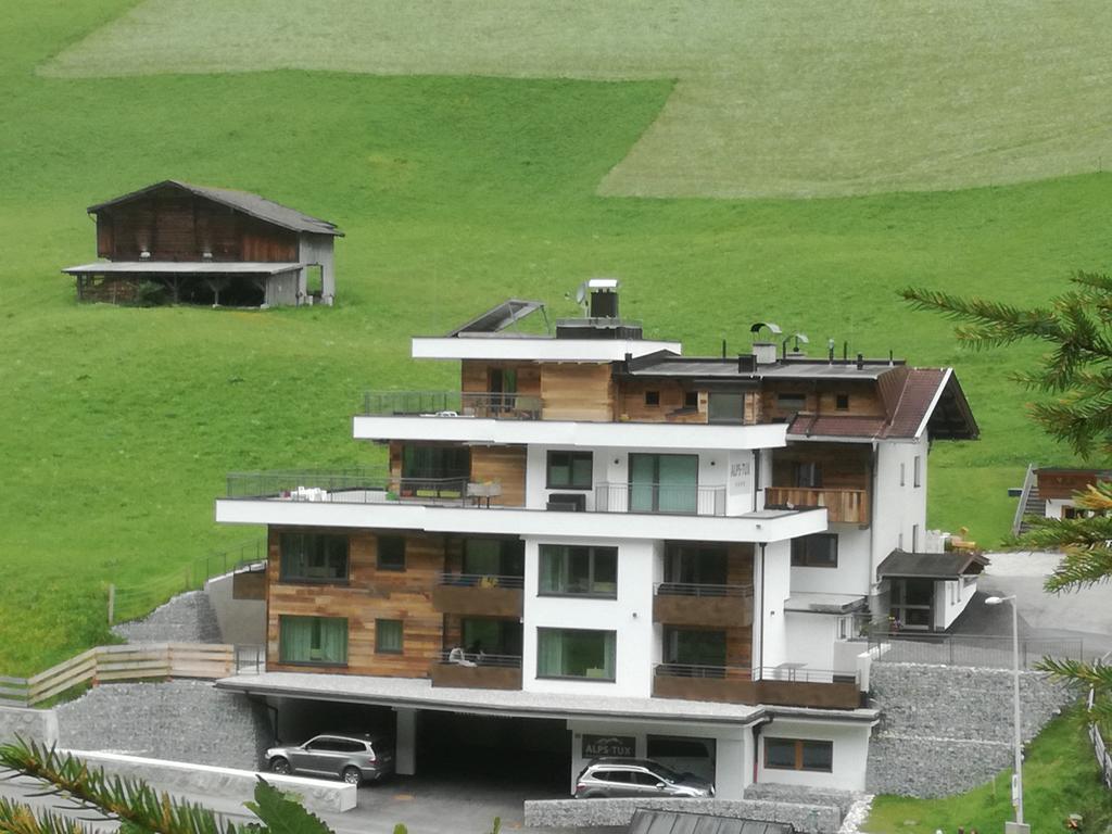 Alps Tux Apartment Exterior photo